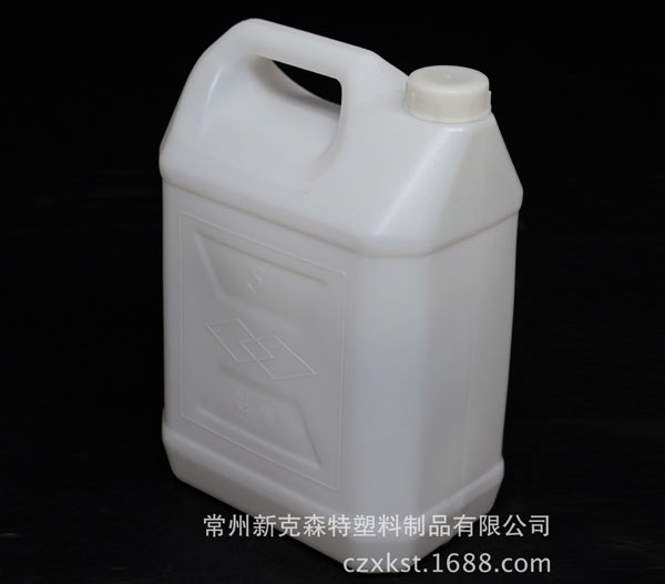 塑料桶廠家直銷(xiāo)12ll環(huán)保耐儲(chǔ)蓄耐高溫化工農(nóng)用液體通用扁桶